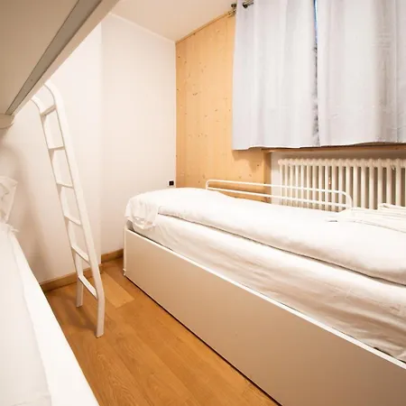 Santa Barbara 31 アパート *